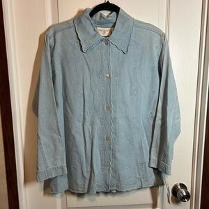 Women’s Susan Bristol Casuals Light Blue Denim Button-Up Shirt - NOS NWT read